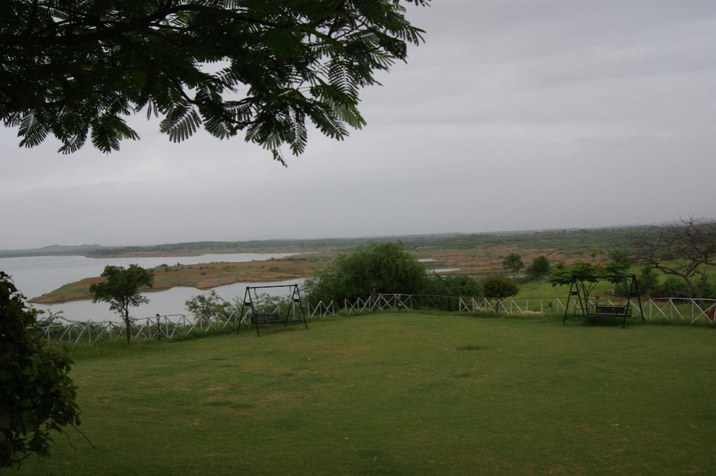 Kutch Safari Lodge Bhuj Exterior foto